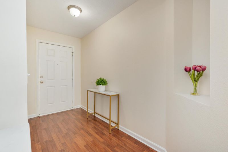 3016 London View Dr, Murfreesboro, TN 37128