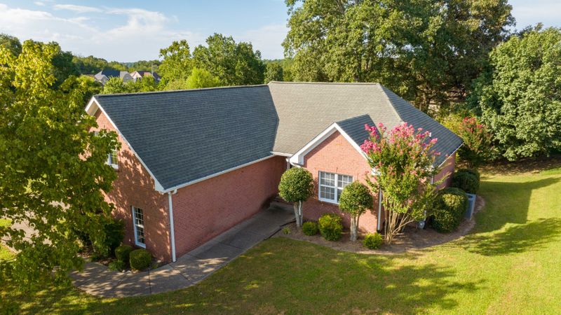 1034 Vista Dr, Greenbrier, TN 37073