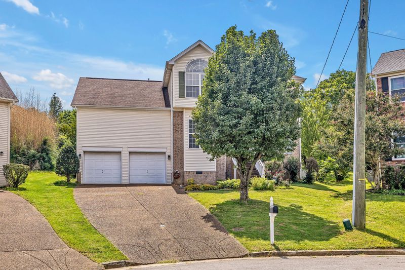 4837 Enoch Dr, Nashville, TN 37211