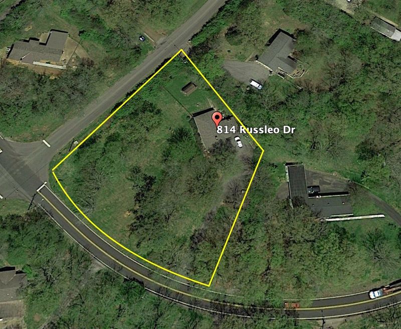 814 Russleo Dr, Nashville, TN 37209