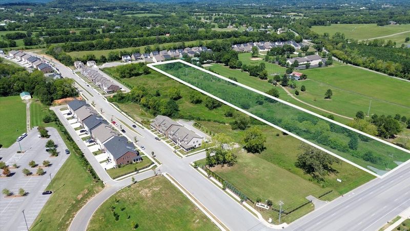 1677 Greenlea Blvd, Gallatin, TN 37066