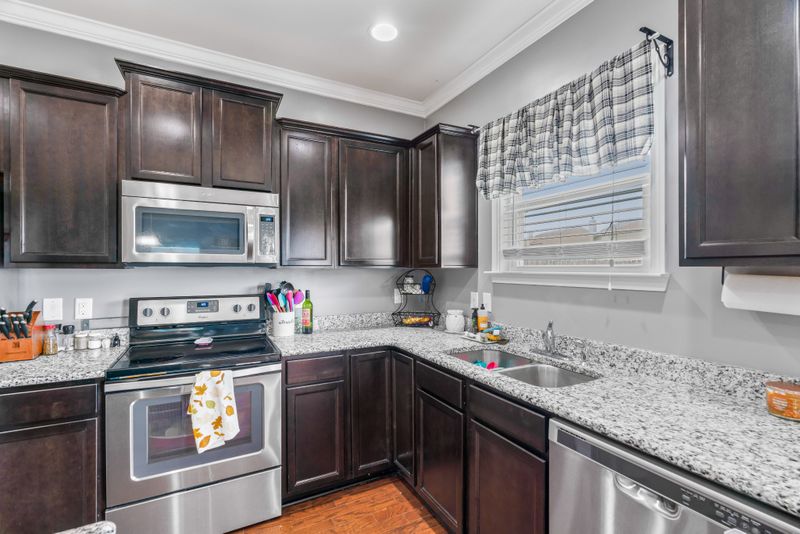 156 Slaters Dr, Lebanon, TN 37087