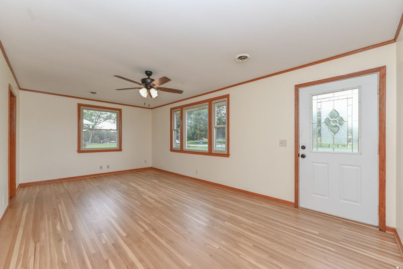 107 Mcbratney Dr, Hendersonville, TN 37075