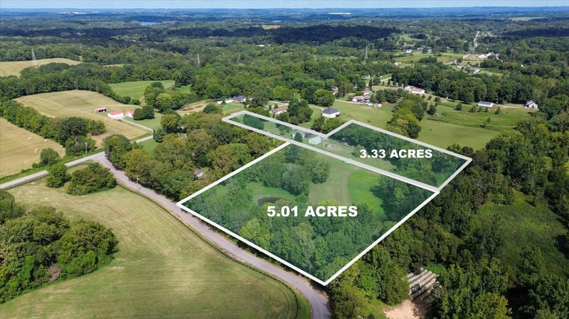 1303 Harsh Ln, Castalian Springs, TN 37031