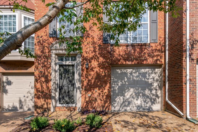 718 Huffine Manor Cir, Franklin, TN 37067