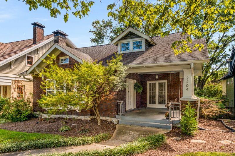 2404 Oakland Ave, Nashville, TN 37212