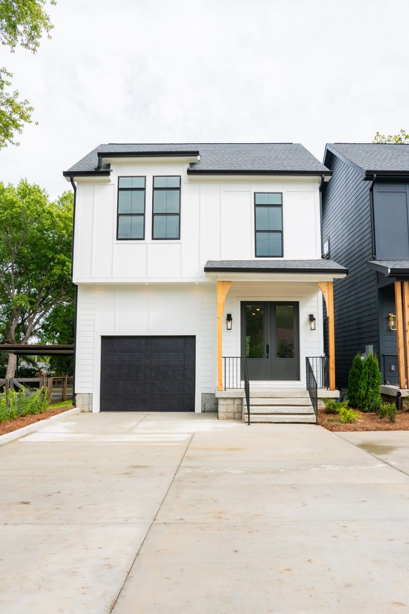 1503B Dugger Dr, Nashville, TN 37206