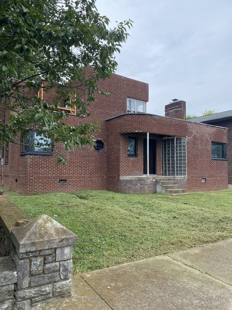 1025 31st Ave N, Nashville, TN 37209