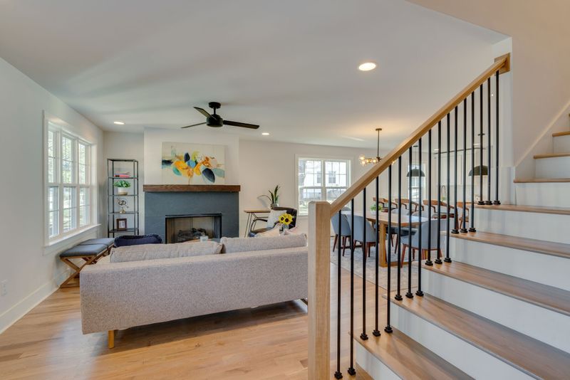 99A Evelyn Dr, Nashville, TN 37210