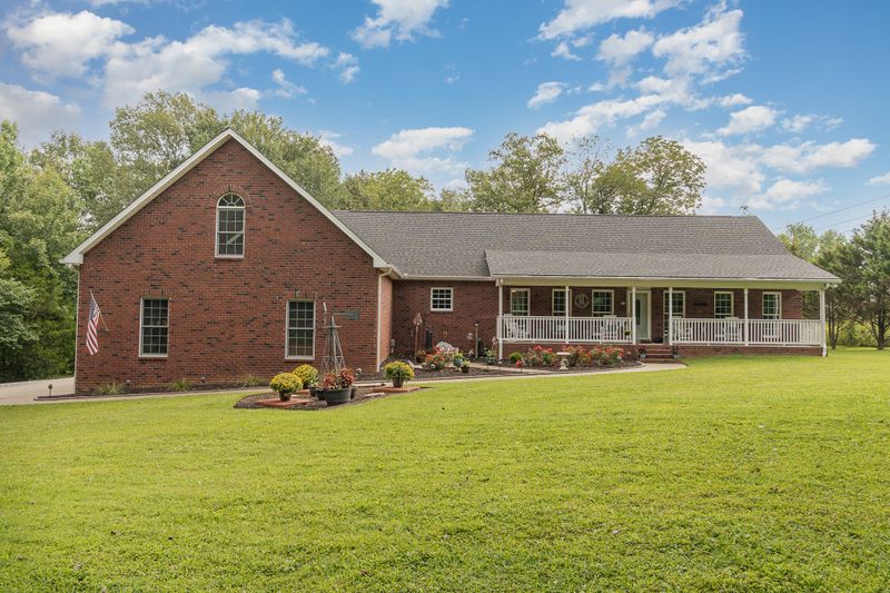 4960 Smithson Rd, College Grove, TN 37046