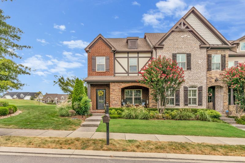 951 Innsbrooke Ave, Hendersonville, TN 37075