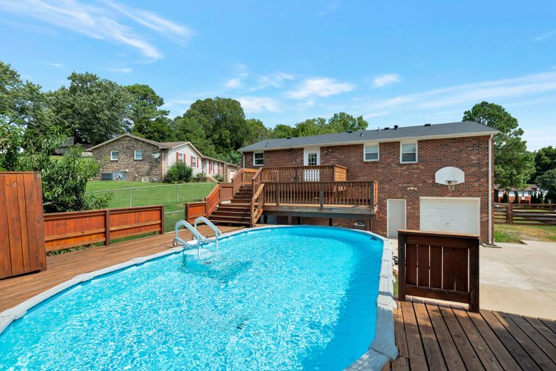 317 Townes Dr, Nashville, TN 37211