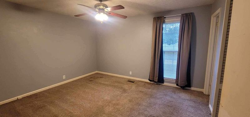 119 Morris Dr, Greenbrier, TN 37073