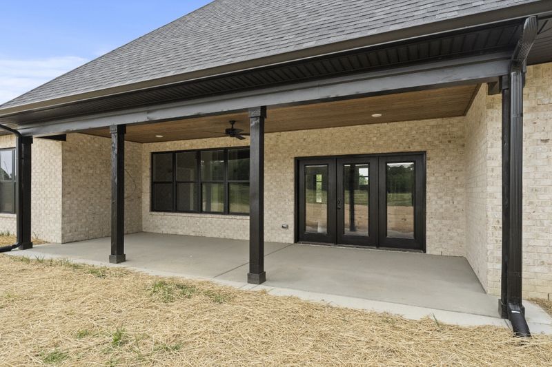 2277 Rock Bridge Rd, Portland, TN 37148