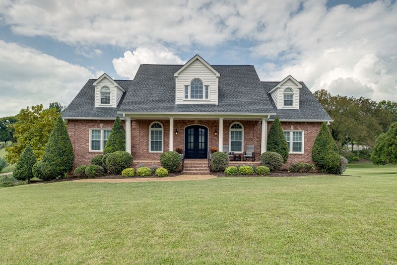 311 Oak Meadow Ln, Mount Juliet, TN 37122