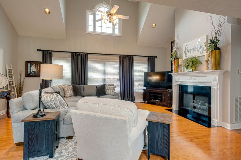 311 Oak Meadow Ln, Mount Juliet, TN 37122