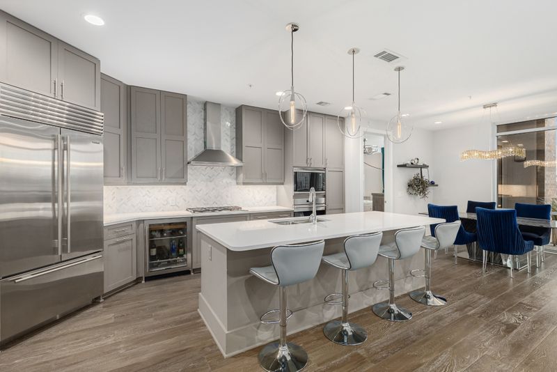 20 Rutledge St #508, Nashville, TN 37210