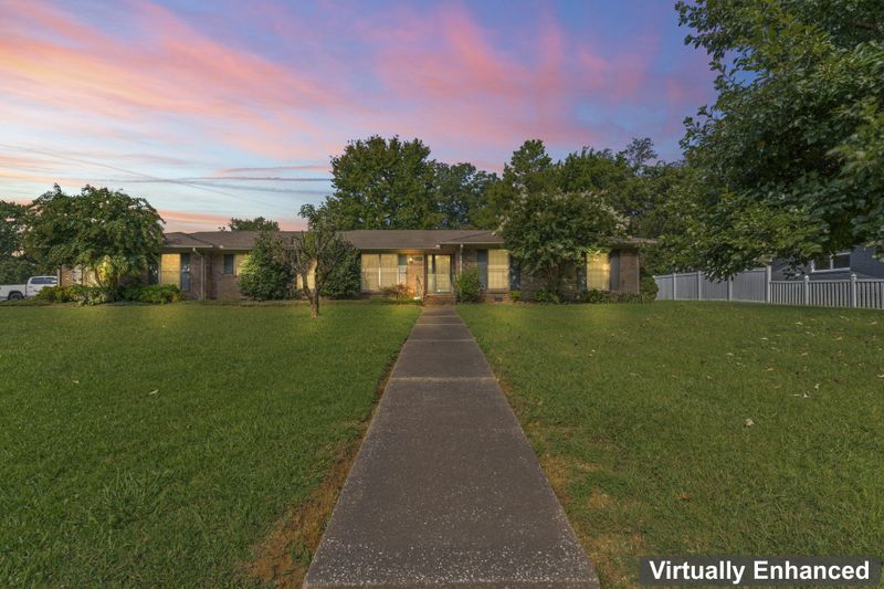 803 N Rutherford Blvd, Murfreesboro, TN 37130