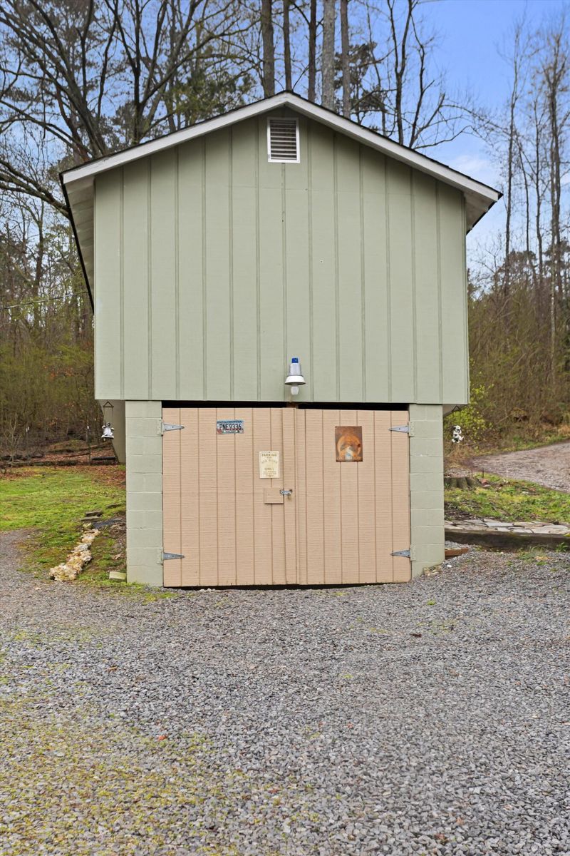 3973 Happy Valley Rd, Flintstone, GA 30725
