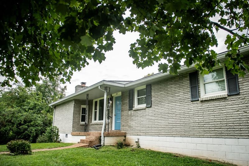925 N Graycroft Ave NE, Madison, TN 37115