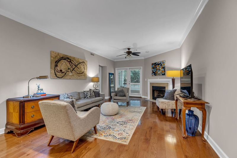 3818 W End Ave #110, Nashville, TN 37205