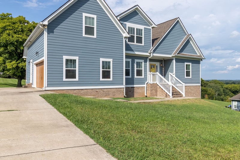 1846 Lochlann Dr, Culleoka, TN 38451