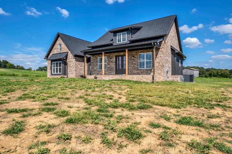 1146 Maxwell Branch Rd, Cottontown, TN 37048