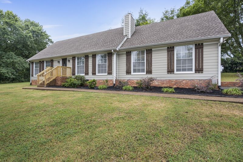 802 Bobbye Ct, Mount Juliet, TN 37122