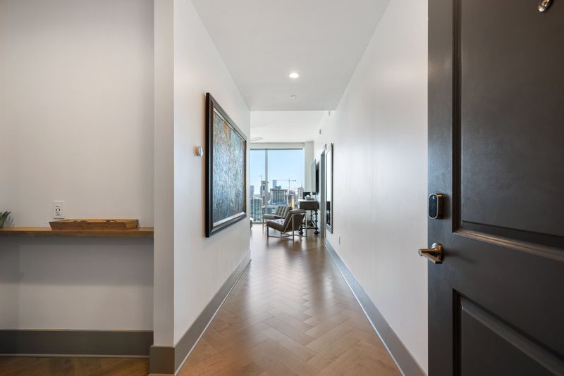 1616 W End Ave #2202, Nashville, TN 37203