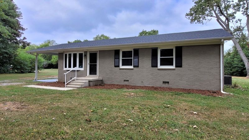 3554 Cedar St S, Murfreesboro, TN 37127