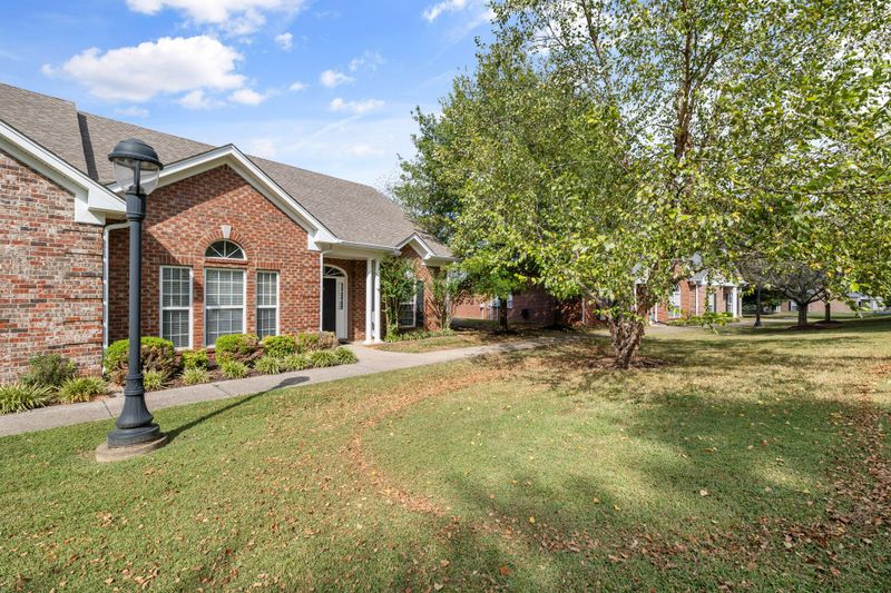 9 Hurd Ct, Lebanon, TN 37087