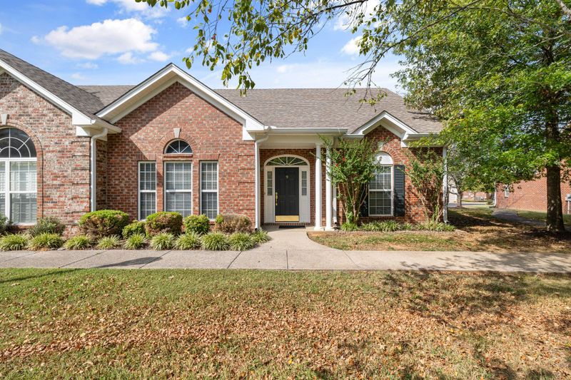 9 Hurd Ct, Lebanon, TN 37087
