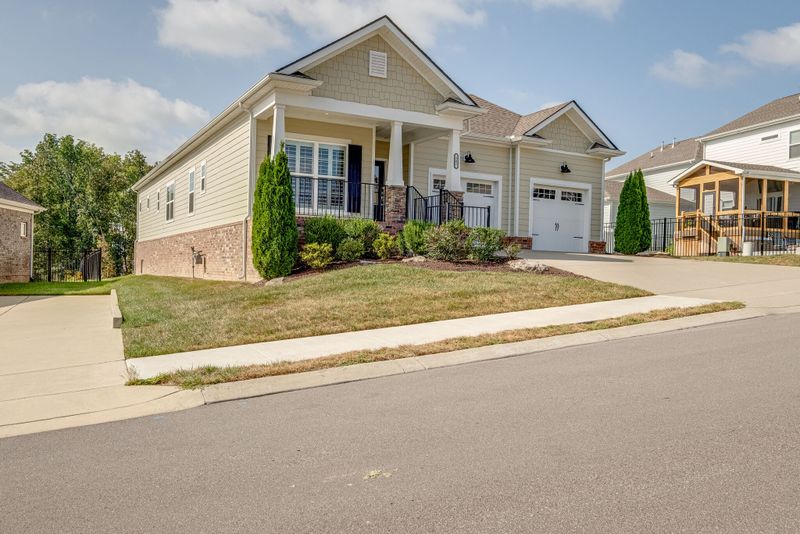 502 Cunningham Ct, Mount Juliet, TN 37122