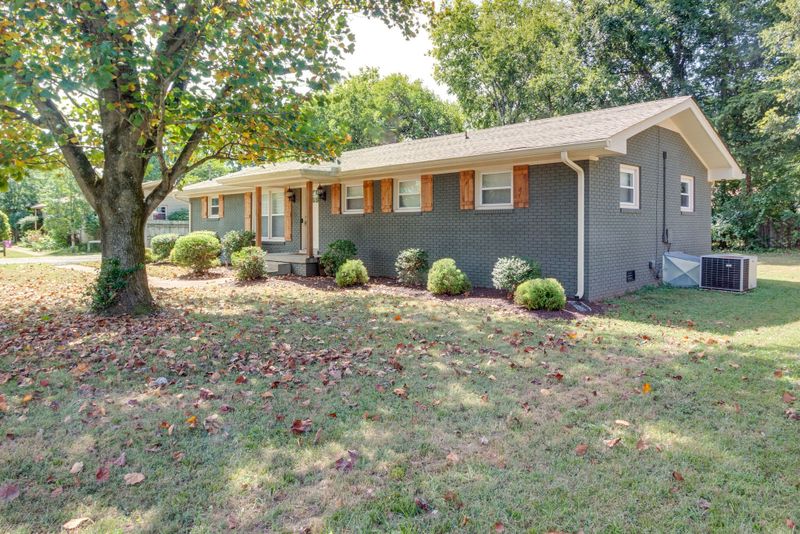 1515 N Tennessee Blvd, Murfreesboro, TN 37130