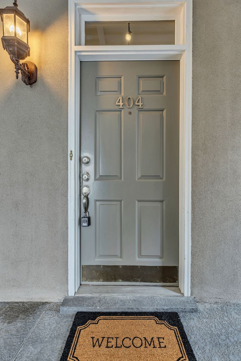 404 Rose Hall #404, Nashville, TN 37212