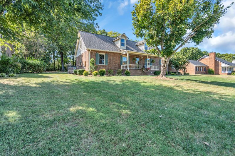 914 River Rock Blvd, Murfreesboro, TN 37128