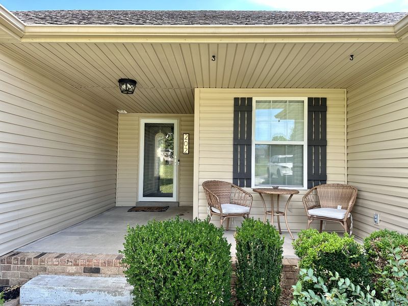 202 Onslow Dr, Portland, TN 37148