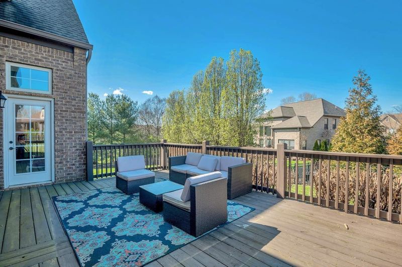 5012 Perth Ct, Spring Hill, TN 37174