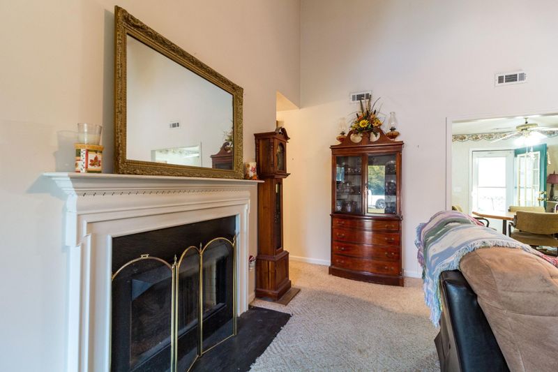 166 Crestwood Dr, Ringgold, GA 30736