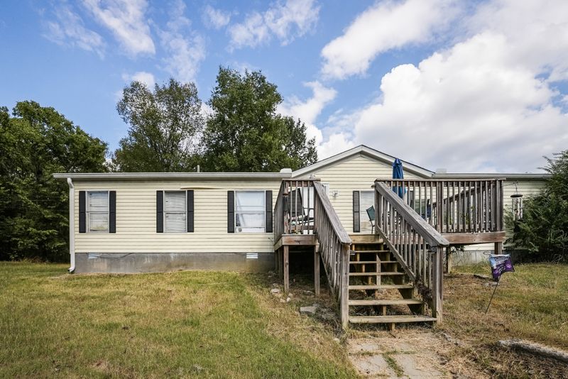 255 Old Hunters Point Pike, Lebanon, TN 37087