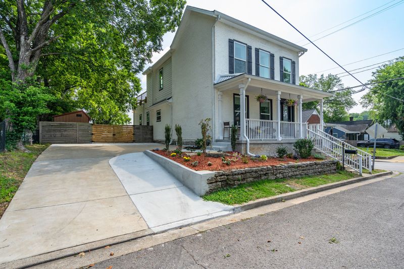 1900 4th Ave N, Nashville, TN 37208