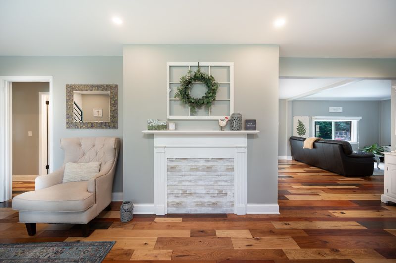 4 Carver Ct, Franklin, TN 37064