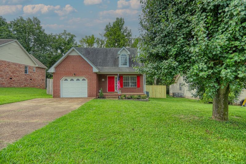 204 Apache Trl, White House, TN 37188