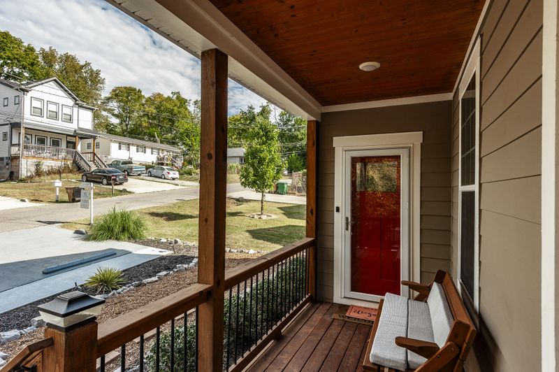 1801 Glade St, Nashville, TN 37207