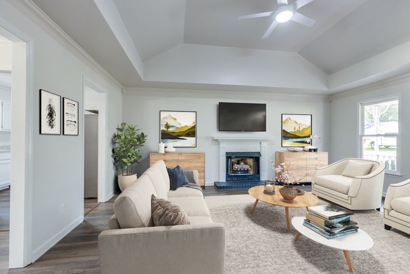 3016 Windsor Dr, Columbia, TN 38401