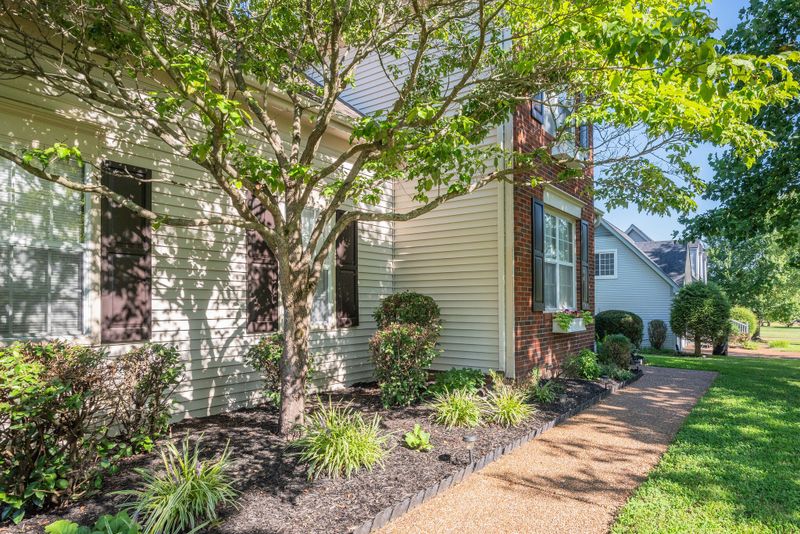 232 Riverbend Dr, Franklin, TN 37064