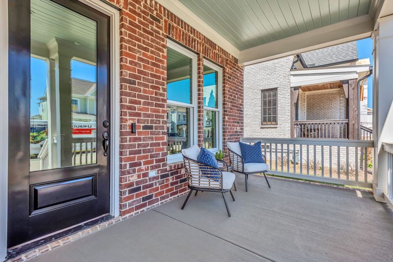 1217 Luckett Rd, Nashville, TN 37221