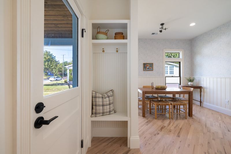 1303 Boscobel St, Nashville, TN 37206