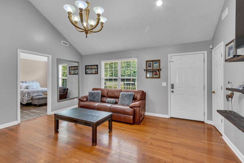 7303 Antietam Ln, Murfreesboro, TN 37130