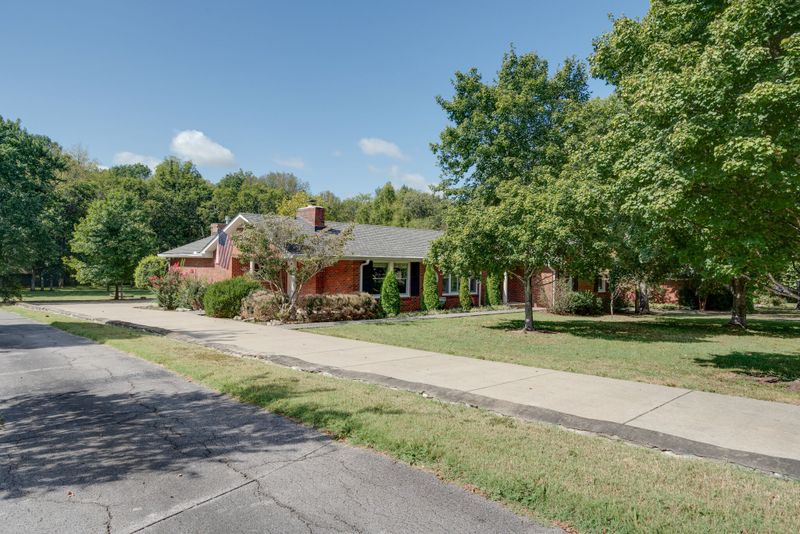 1113 Davidson Rd, Nashville, TN 37205